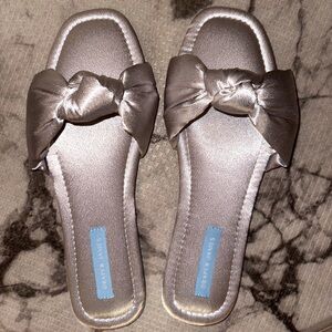NWOT Draper James Womens silver slipper slide sandals Size medium 7-8